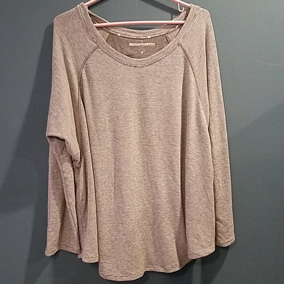 Tommy Hilfiger Tops - Tommy Hilfiger Sport Striped Long Sleeve Pullover Top XL